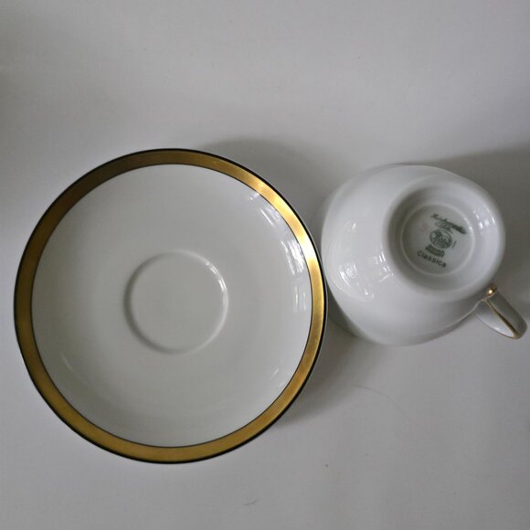 Aragon By Hutschenreuther Footed Cup And Saucer - Picture 7 of 13